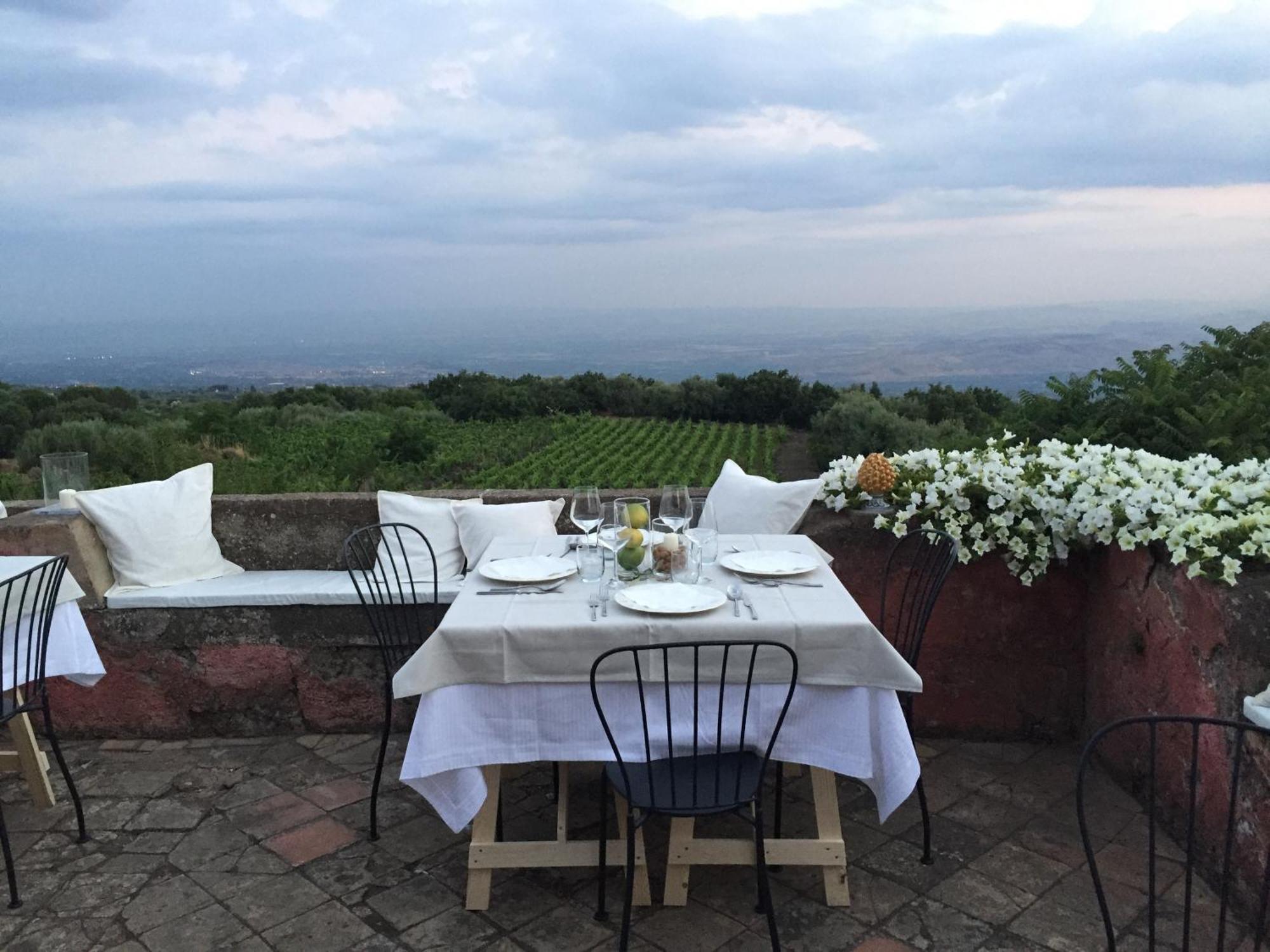 Podere Dell'Etna Segreta - Essential Nature Hotel & Glamping Biancavilla Exteriör bild